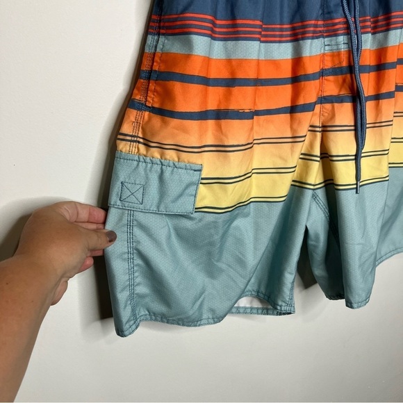 U.S. Apparel multicolored swim trunks size‎ XL - Picture 2 of 5